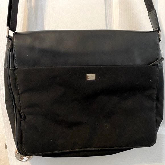 ✨Host Pick✨ Oroton Unisex Adjustable Satchel Bag~ JUST AS NEW - Picture 5 of 15